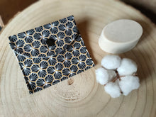 Charger l'image dans la galerie, Pochette savon "Graphique"