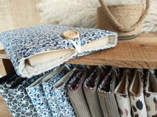 Charger l'image dans la galerie, Pochette à livre "liberty bleu"