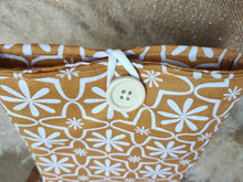 Charger l'image dans la galerie, Pochette à livre de poche/ liseuse " Yellow "