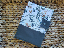 Charger l'image dans la galerie, Protège carnet de santé " Mahé "