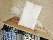 Charger l'image dans la galerie, Pochette à livre "Ivoire doré"