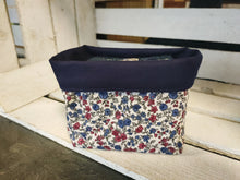 Charger l'image dans la galerie, Lingettes " liberty Girly "