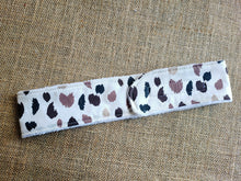 Charger l'image dans la galerie, Bandeau de soin visage " Léopard "