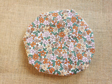 Charger l'image dans la galerie, Bonnet de soin " Juliette "