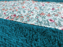 Charger l'image dans la galerie, Serviette enfant " Liberty bleu "