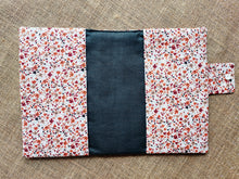 Charger l'image dans la galerie, Protège carnet de santé " Louise"