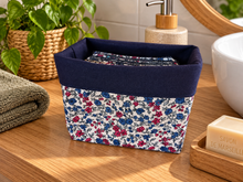 Charger l'image dans la galerie, Lingettes " liberty Girly "