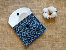 Charger l'image dans la galerie, Pochette savon "fleurs des champs"