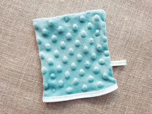 Gant démaquillant Minky "Vert d'eau"