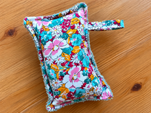 Charger l'image dans la galerie, Eponge lavable " Lola "
